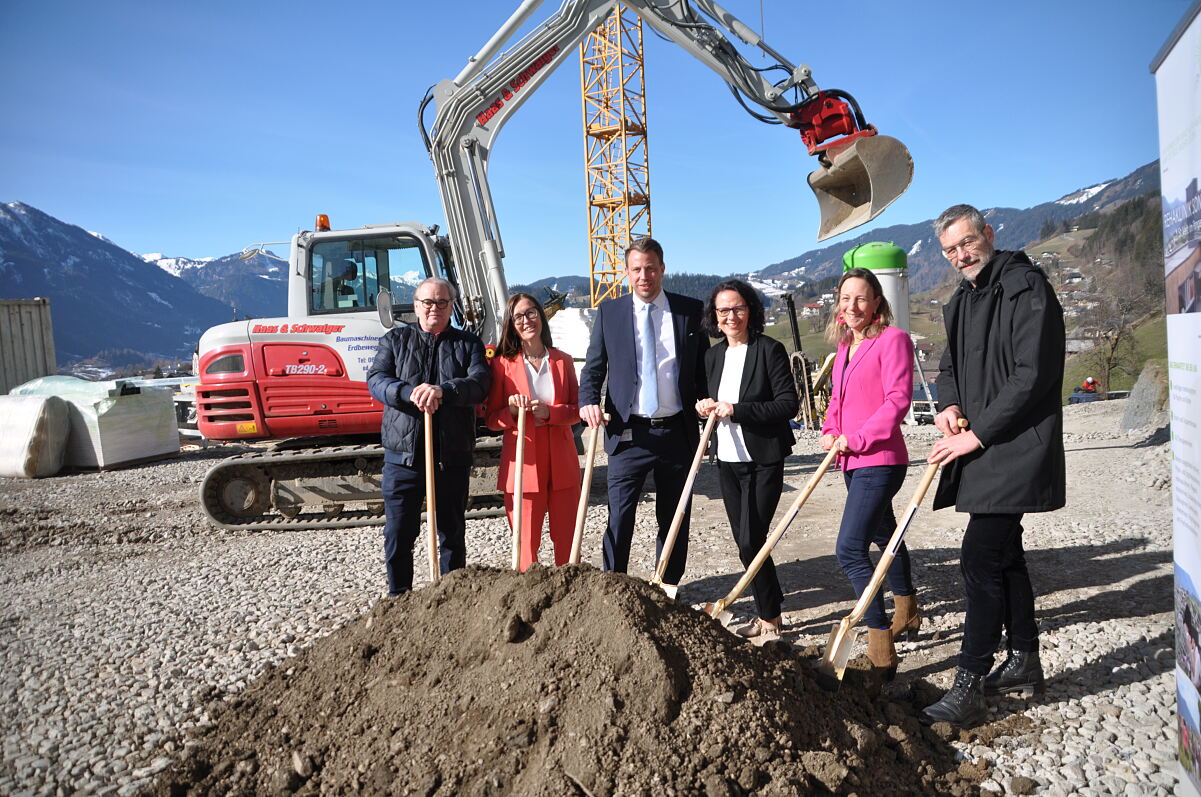 Spatenstich für den Zubau der Rehaklinik Sonnberg in St. Veit 
