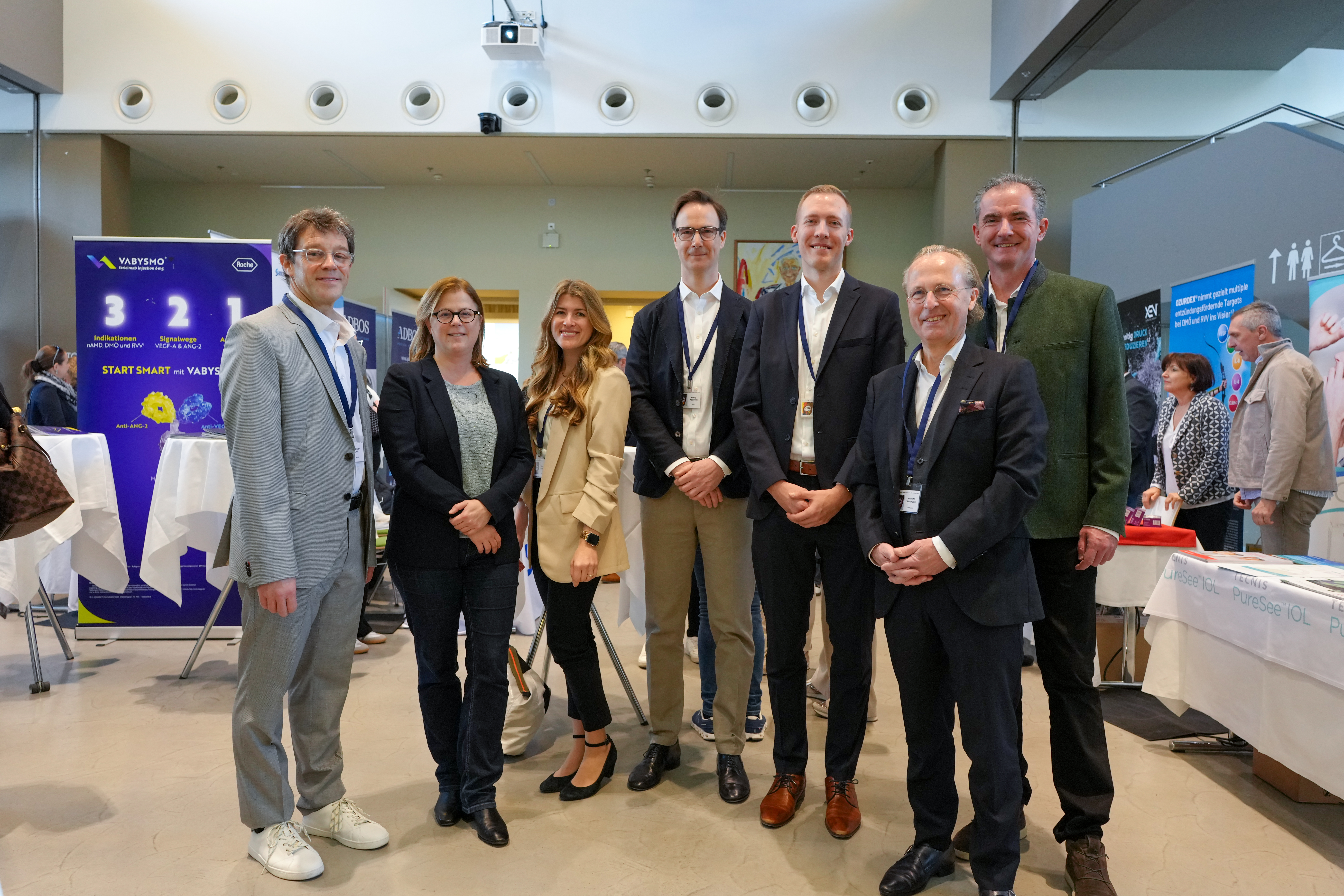 27. Salzburger Ophtalmologisches Symposium (v. l.): Prof. Oliver Zeitz (Berlin), Prof. Marion Munk (Wien), Dr. in Sandra Stuppner (Augenklinik Salzburg), Dozent Georg Mossböck (Graz), Dr. Patrick Schernthaner (Augenklinik Salzburg), Prof. Anselm Jünemann (Erlangen), Gastgeber und Klinikvorstand Prof. Herbert Reitsamer.